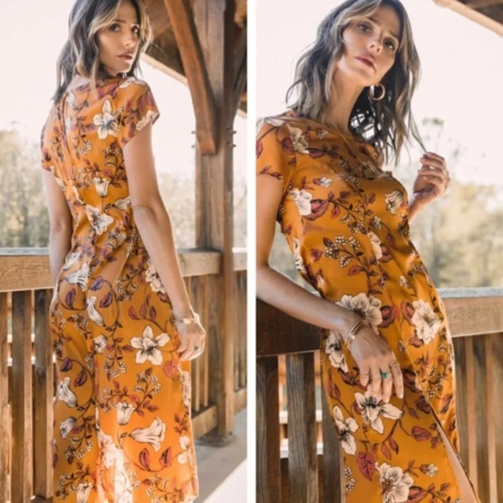 Saltwalter Luxe Skye Midi Dress - Picture 2 of 11